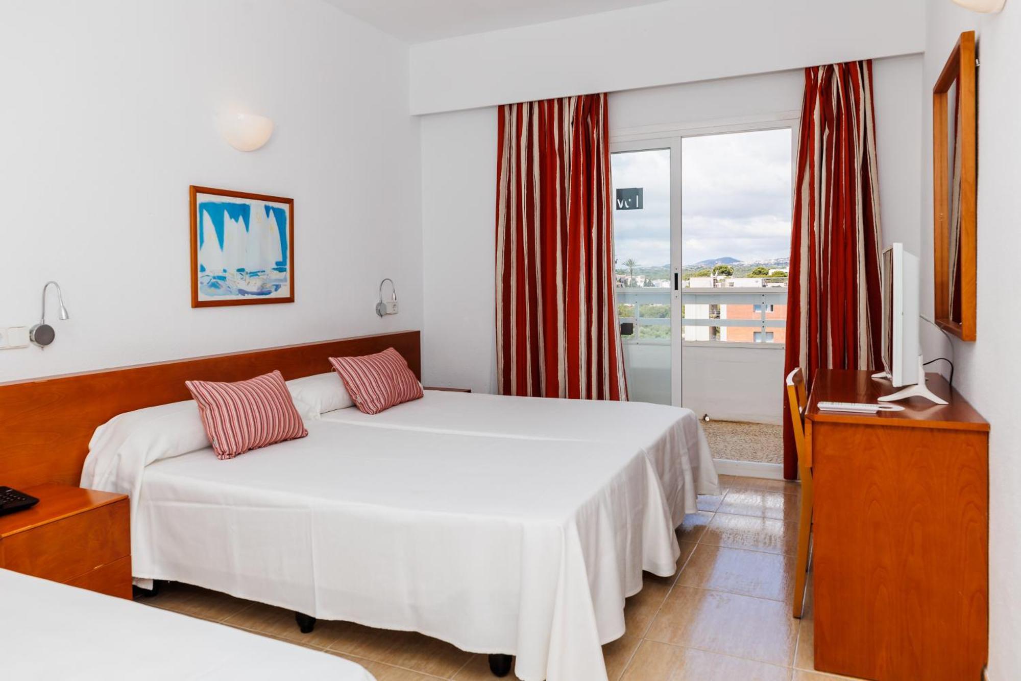 Bellevue Belsana Hotel Пуерто Колом Екстериор снимка