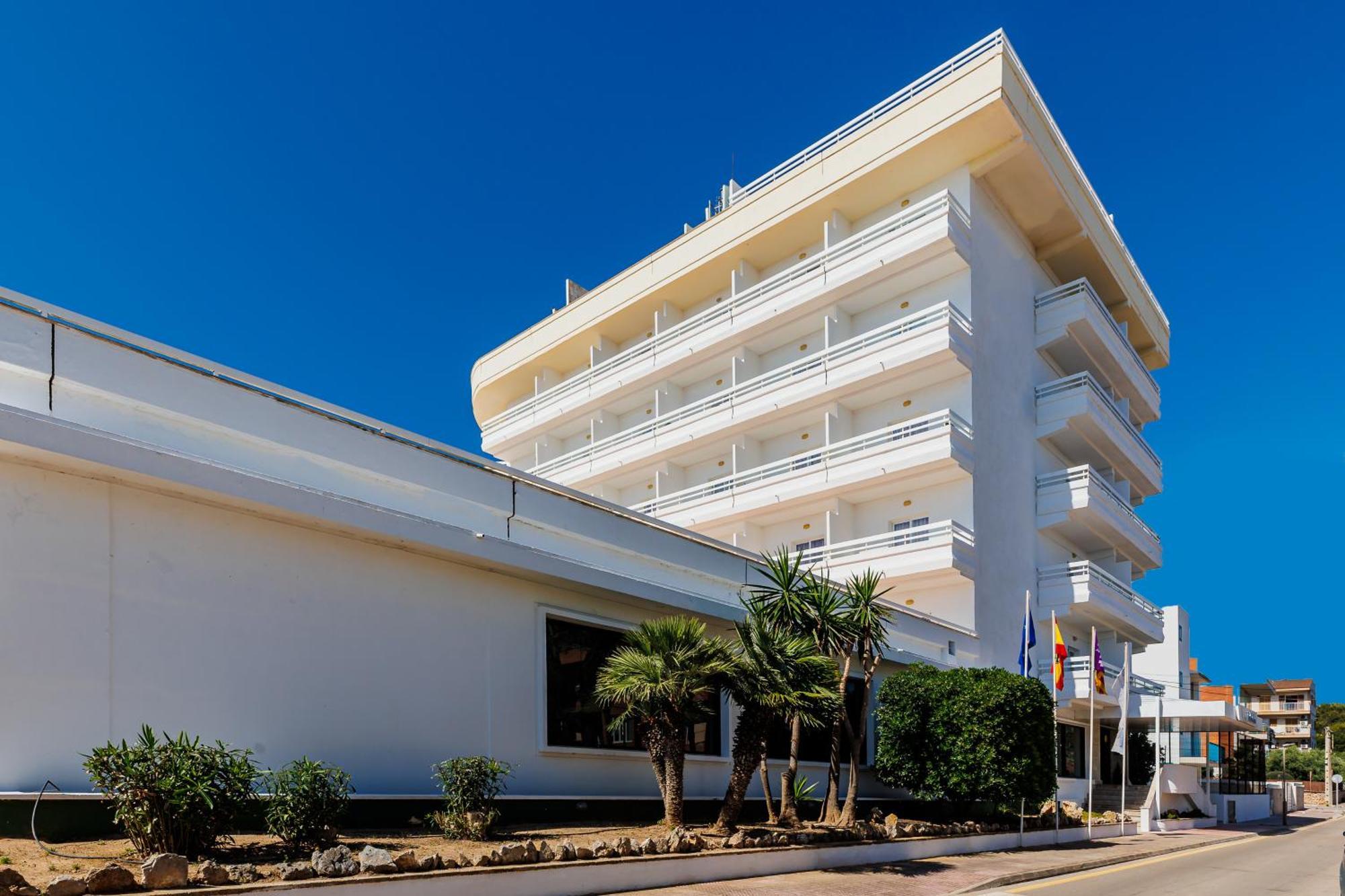 Bellevue Belsana Hotel Пуерто Колом Екстериор снимка